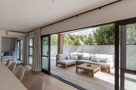 Photo of property in 940b Papamoa Beach Road, Papamoa Beach, Papamoa, 3118