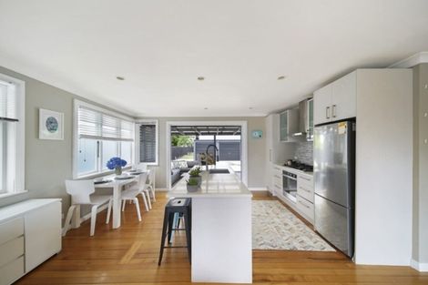 Photo of property in 115 Waihoehoe Road, Drury, 2113