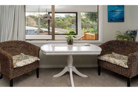 Photo of property in 87 Doves Bay Road, Kerikeri, 0294