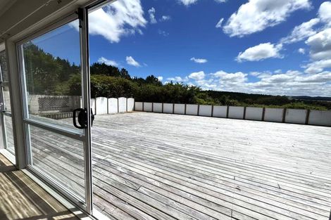 Photo of property in 74 Deacon Road, Riverhead, Kumeu, 0892