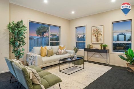 Photo of property in 137 Endeavour Drive, Whitby, Porirua, 5024