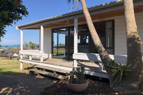 Photo of property in 2/124 Bucklands Beach Road, Bucklands Beach, Auckland, 2012