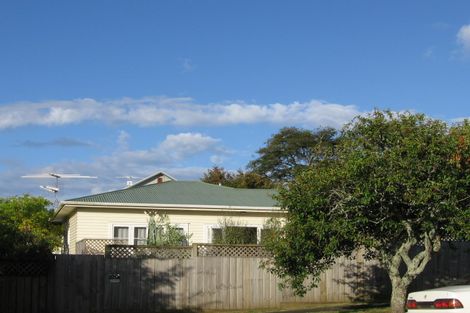 Photo of property in 7 Knight Avenue, Mount Albert, Auckland, 1025