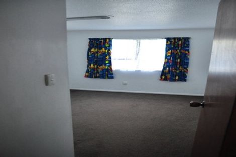 Photo of property in 2/67 Cortina Avenue, Johnsonville, Wellington, 6037