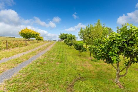 Photo of property in 1090 Rangiatea Road, Otewa, Otorohanga, 3972