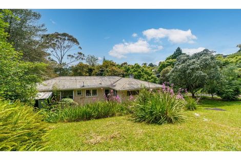 Photo of property in 48 Derwent Crescent, Titirangi, Auckland, 0604