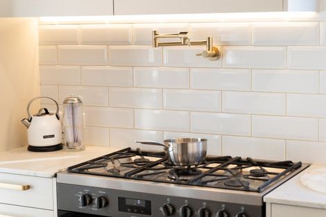 Photo of property in 60 Donegal Street, Cromwell, 9310