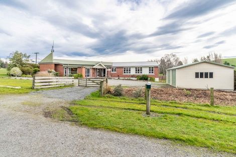 Photo of property in 1476 Limehills-browns Road, Browns, Winton, 9781