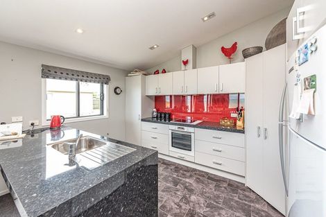 Photo of property in 21 Sunset Parade, Kai Iwi, Whanganui, 4574