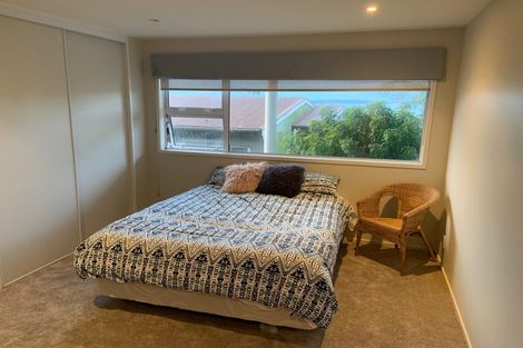 Photo of property in 1007a Beach Road, Torbay, Auckland, 0630