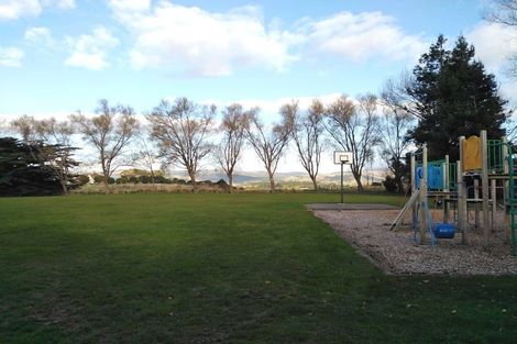 Photo of property in 85a Atawhai Road, Fitzherbert, Palmerston North, 4410