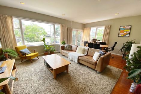 Photo of property in 25 Stoke Street, Sumner, Christchurch, 8081