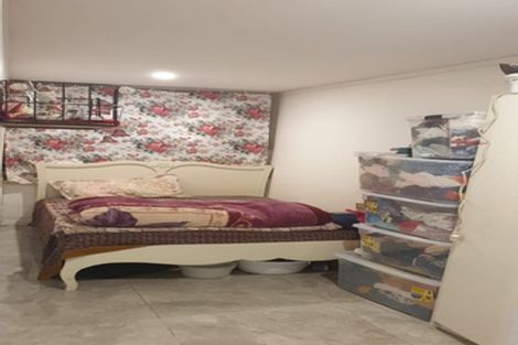 Photo of property in 1/111 Carlisle Road, Torbay, Auckland, 0632