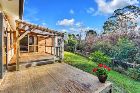 Photo of property in 37 Cartmel Avenue, Massey, Auckland, 0614