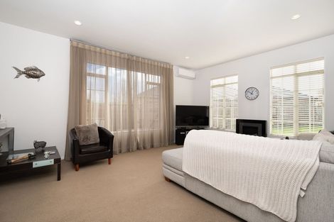 Photo of property in 15 Hendrika Court, Hobsonville, Auckland, 0618
