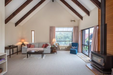 Photo of property in 17 Nehru Place, Cashmere, Christchurch, 8022