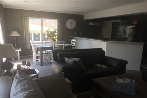 Photo of property in 5/28 Third Avenue, Tauranga, 3110