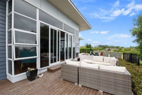Photo of property in 34 Western Rise, Ohau, Levin, 5570
