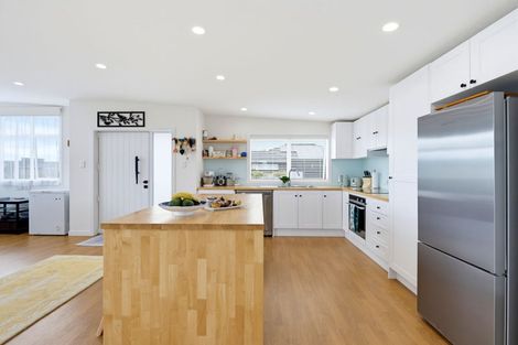 Photo of property in 30a Bunyan Road, Coastlands, Whakatane, 3120