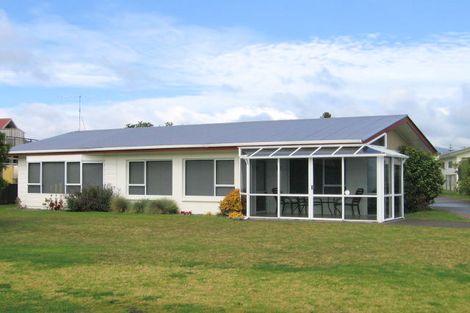 Photo of property in 603 Harbour View Road, Whangamata, 3620