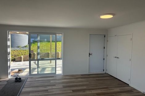 Photo of property in 5 Milla Mae Rise, Woodhill, 0110