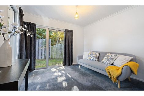 Photo of property in 6 Hartford Street, Burnside, Christchurch, 8053