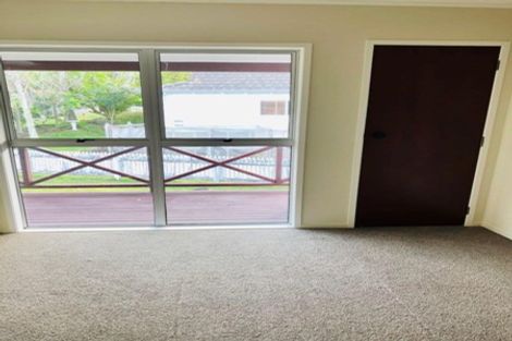 Photo of property in 81 John Downs Drive, Browns Bay, Auckland, 0630