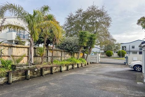 Photo of property in 6/78 Fernhill Way, Oteha, Auckland, 0632