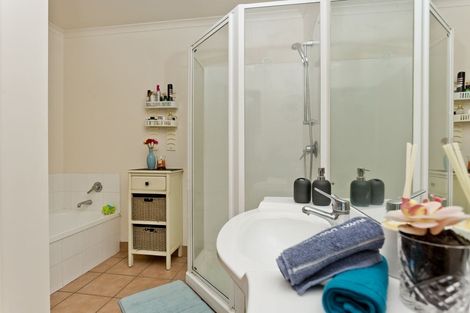 Photo of property in 3/17 Matata Street, Blockhouse Bay, Auckland, 0600