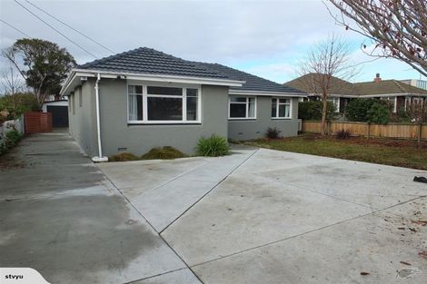 Photo of property in 106 Avonhead Road, Avonhead, Christchurch, 8042