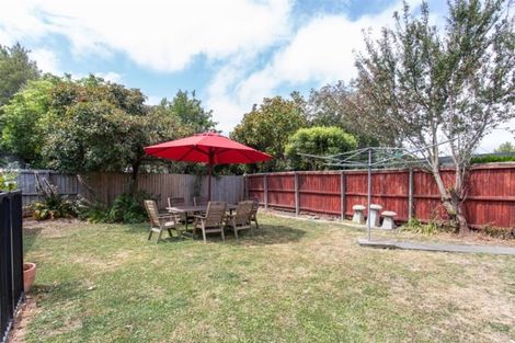 Photo of property in 35 Lynfield Avenue, Ilam, Christchurch, 8041