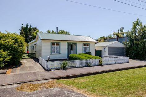 Photo of property in 40 Tyndall Street, Pahiatua, 4910