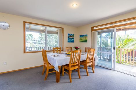 Photo of property in 7a Sailfish Drive, West Harbour, Auckland, 0618