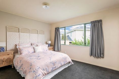 Photo of property in 1/12 Kelkirk Street, Kelston, Auckland, 0602