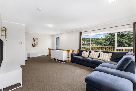 Photo of property in 85 Leeward Drive, Whitby, Porirua, 5024