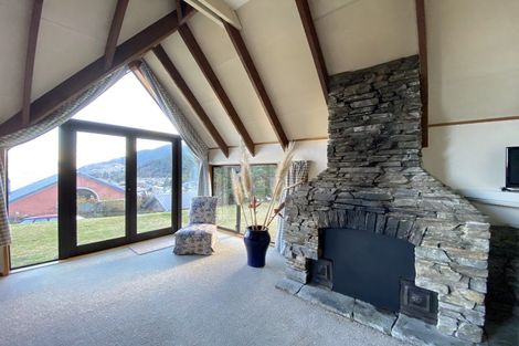 Photo of property in 23 Malaghan Street, Queenstown, 9300