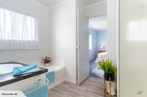 Photo of property in 4 Dalton Drive, Papamoa Beach, Papamoa, 3118