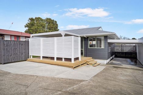 Photo of property in 10a Cramond Drive, Mangere East, Auckland, 2024