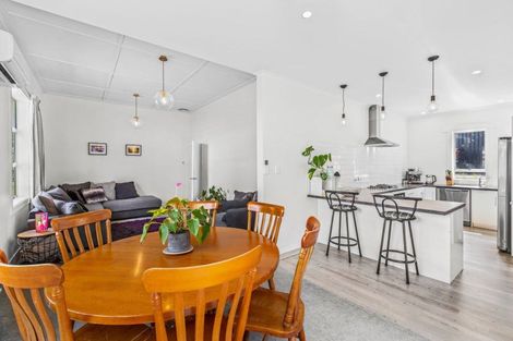 Photo of property in 6d Burns Street, Westown, New Plymouth, 4310