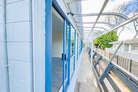 Photo of property in 97 Avenue Road, Otahuhu, Auckland, 1062