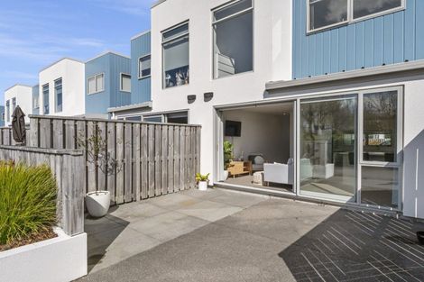 Photo of property in 31 Reynolds Place, Papamoa Beach, Papamoa, 3118