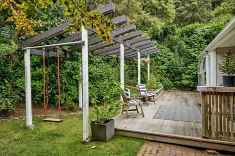 Photo of property in 47 Rona Street, Eastbourne, Lower Hutt, 5013