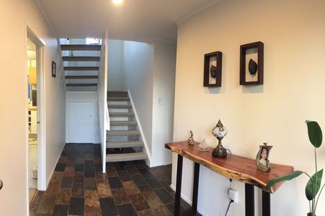 Photo of property in 2/47 Channel View Road, Campbells Bay, Auckland, 0630