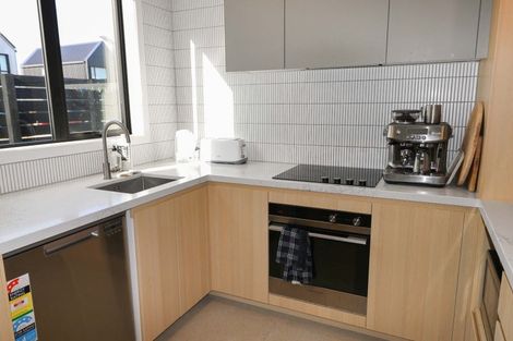 Photo of property in 18a Tory Street, Petone, Lower Hutt, 5012