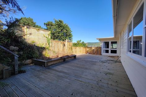 Photo of property in 14a Tawa Terrace, Tawa, Wellington, 5028