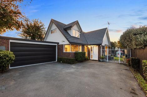 Photo of property in 2/8 Galway Avenue, Bryndwr, Christchurch, 8052