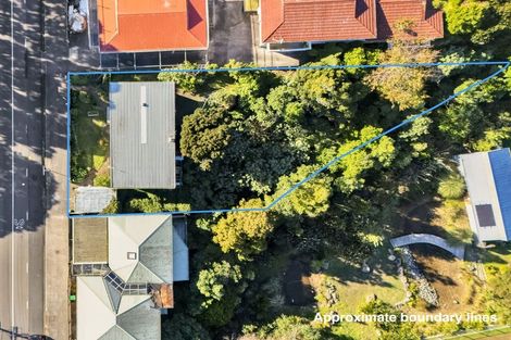 Photo of property in 359 Saint Aubyn Street, Moturoa, New Plymouth, 4310