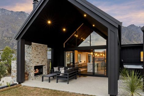Photo of property in 3 Aberdare Court, Jacks Point, Queenstown, 9371