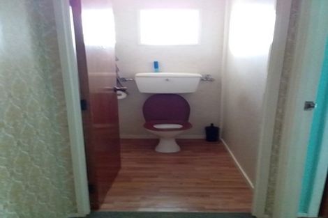 Photo of property in 32a Cornwall Street, Brooklands, New Plymouth, 4310