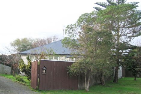 Photo of property in 3 Rodney Grove, Paraparaumu, 5032